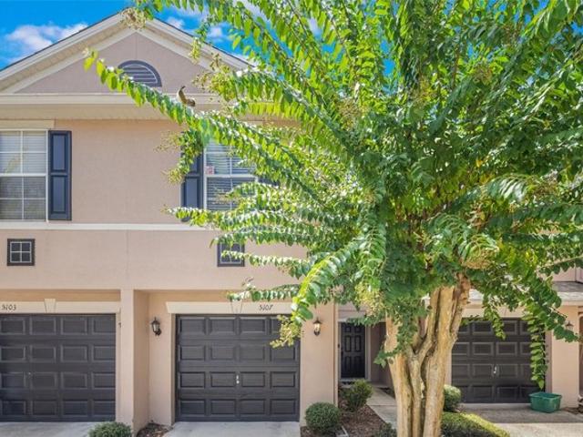 Townhouse for sale in Oviedo, Florida