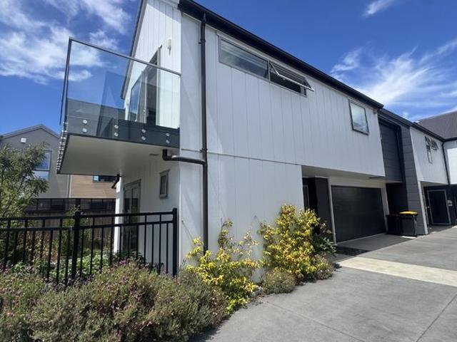 House for rent in Saint Albans, Canterbury