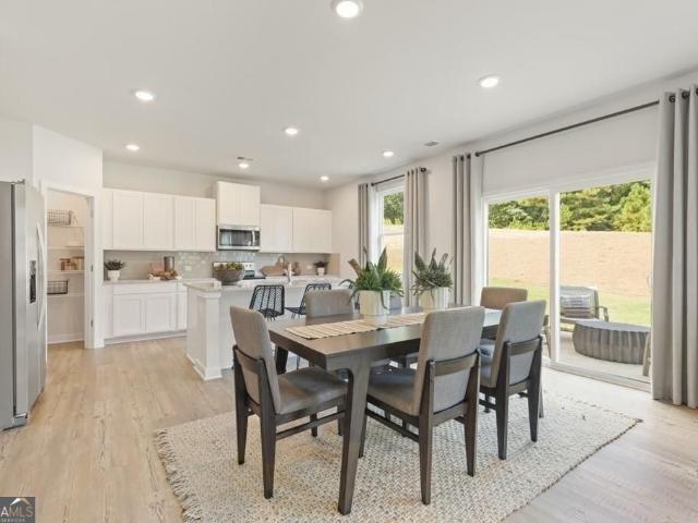 House for sale in Flowery Branch, Georgia