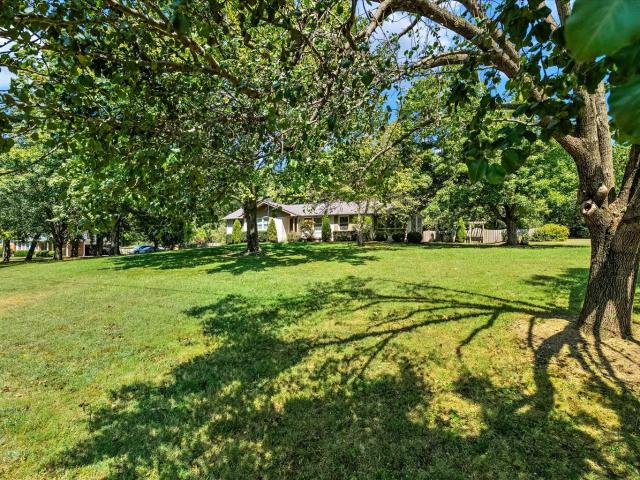 House for sale in Williamsburg Estates, Brentwood