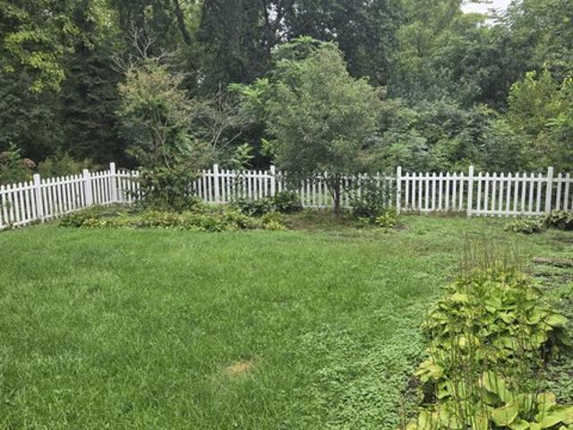 House for sale in College Creek, Ames