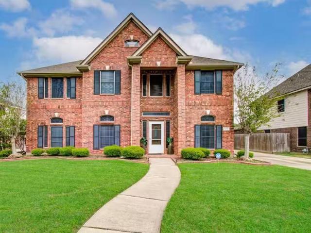 House for sale in Pasadena