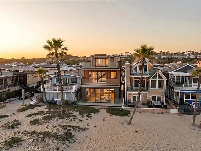 House for sale in Corona Del Mar, California