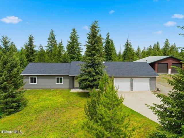 House for sale in Spirit Lake, Idaho