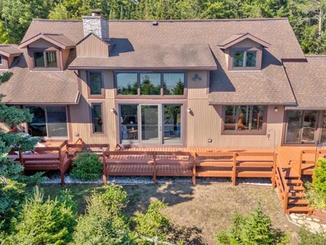 House for sale in Manistique, Michigan