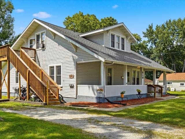 House for sale in Whiteside, Illinois