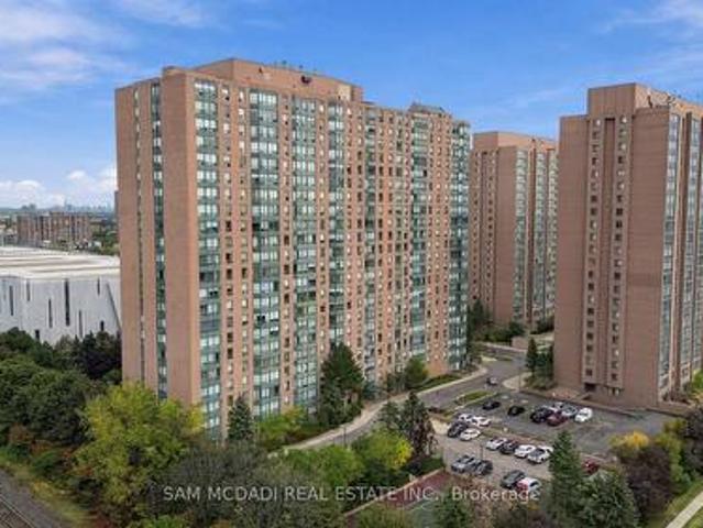 Condo for sale in Fairview, Mississauga