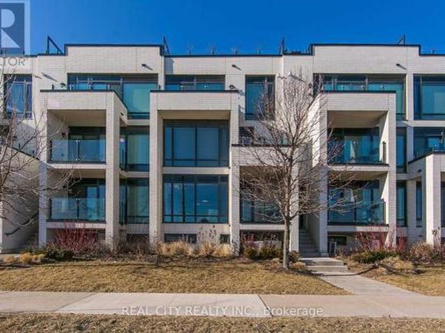 Townhouse for rent in Woburn, Ontario