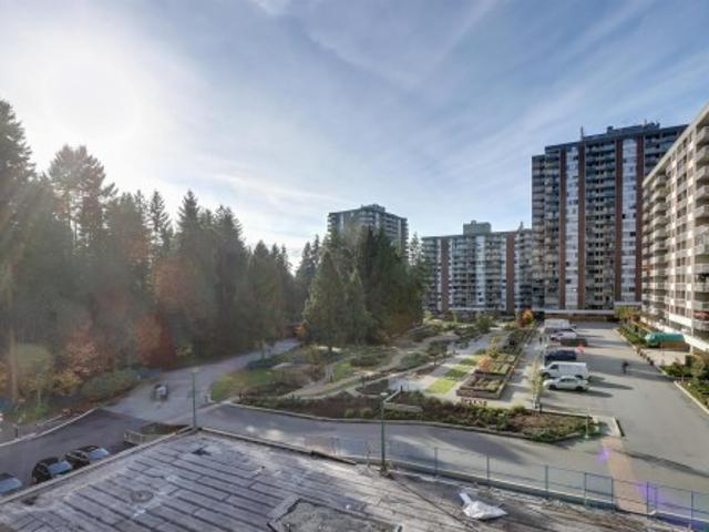 Property for sale in Woodcroft, Metro Vancouver Regional District