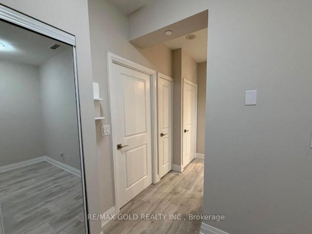 Condo for rent in York, Ontario
