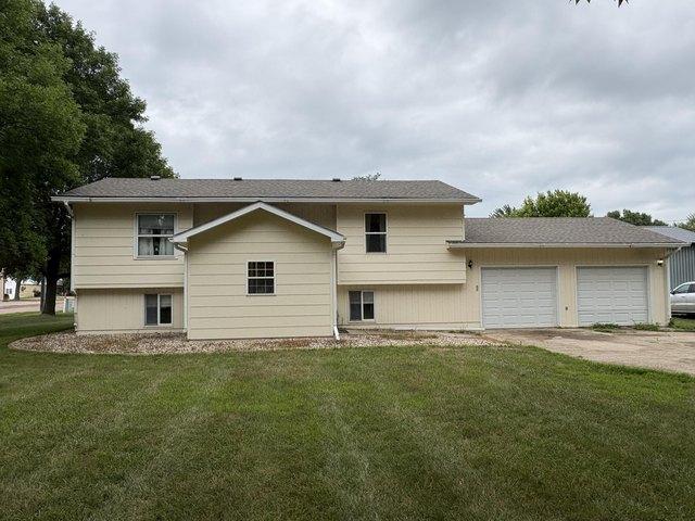 House for sale in Alexandria, South Dakota