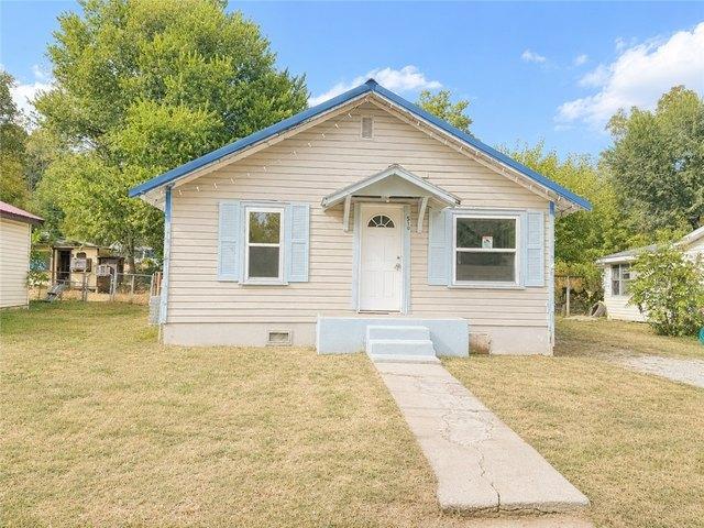 House for sale in Anderson, Missouri