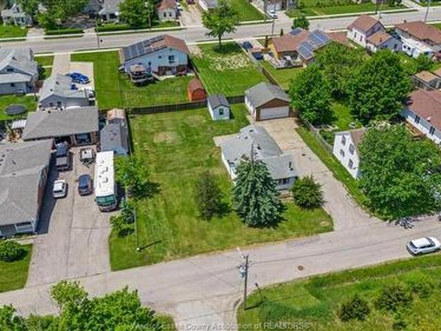 House for sale in Essex, Ontario