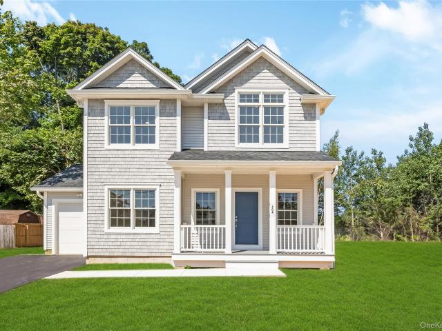 House for sale in Bohemia, New York