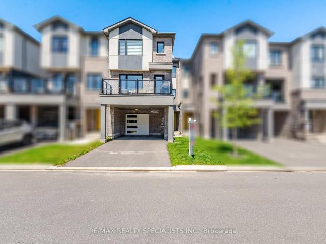 Townhouse for sale in Woburn, Ontario