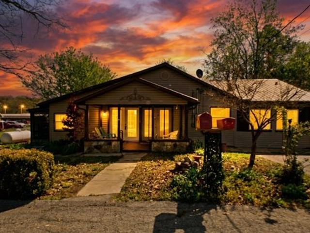 House for sale in Alton, Missouri