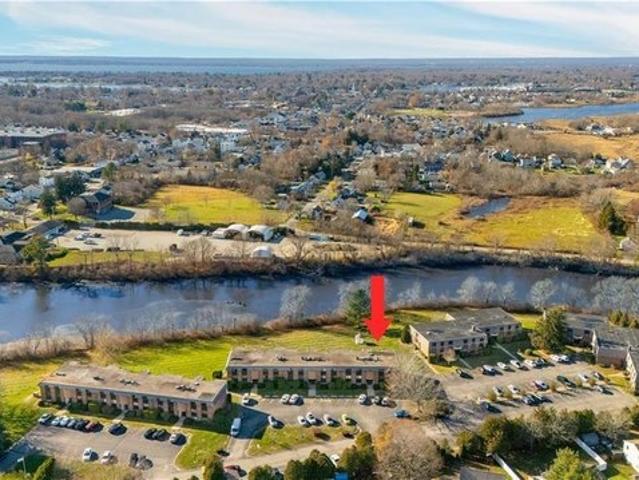 Condo for sale in Warren, Rhode Island