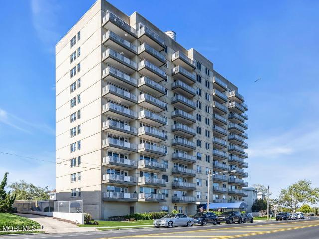 Condo for sale in Monmouth, New Jersey