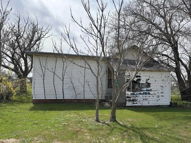 House for sale in Electra, Texas