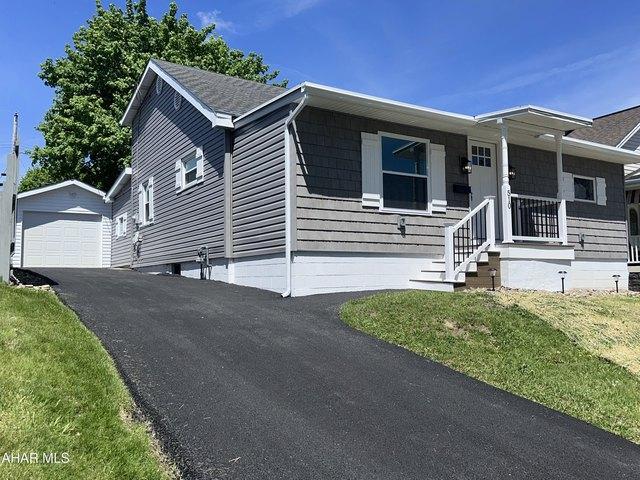 House for sale in Blair, Pennsylvania