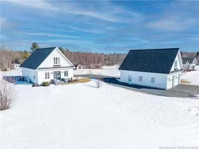 House for sale in Miramichi Bay, New Brunswick