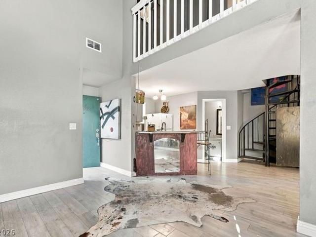 Condo for sale in Las Vegas, Clark County