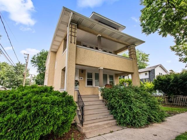 House for sale in Oak Park, Illinois