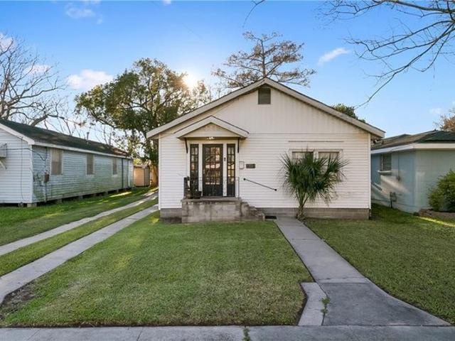 House for sale in Harvey, Louisiana