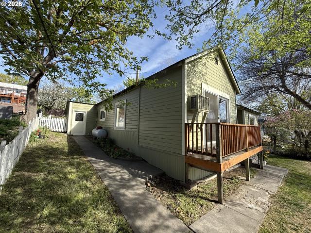 House for sale in Oregonia
