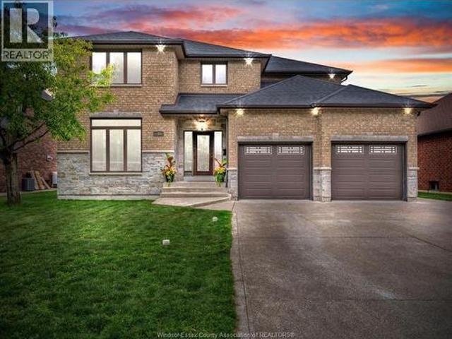 House for sale in Ontario