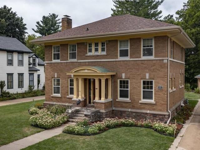 House for sale in Waupaca, Wisconsin