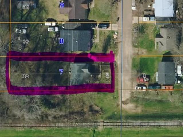Land for sale in Greenwood, Mississippi