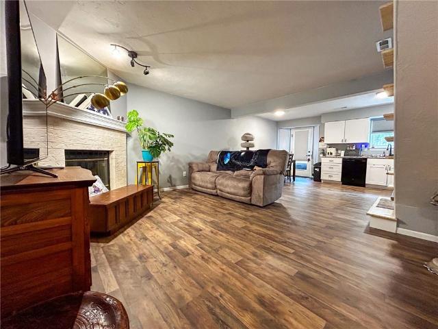 Townhouse for sale in Blue Springs Townhouse for sale in Blue Springs