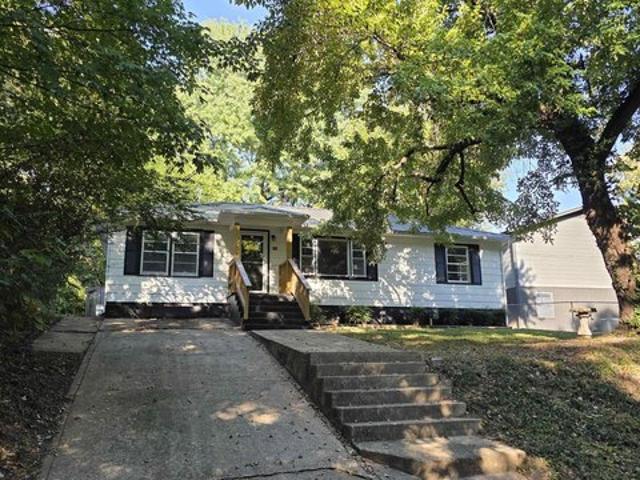 House for sale in Harrison, Boone County