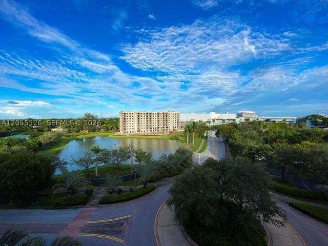 Condo for sale in Plantation, Florida