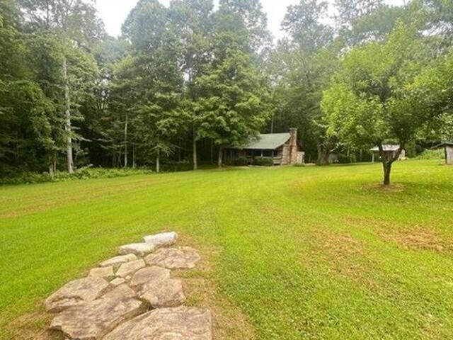 House for sale in Summersville, West Virginia