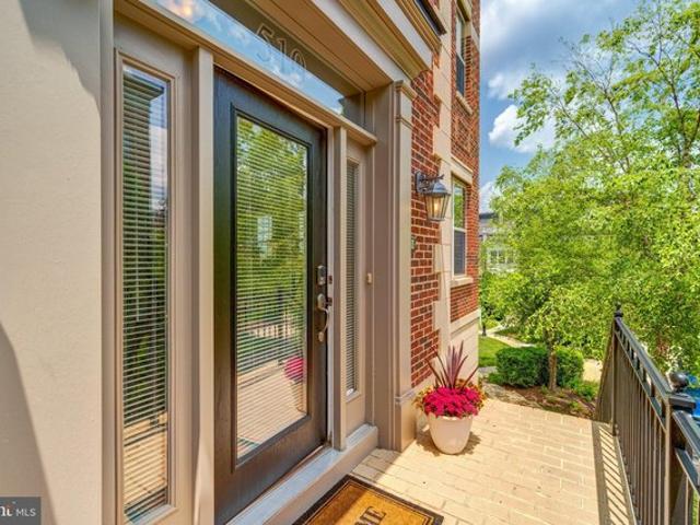 Condo for sale in Oxon Hill, Maryland