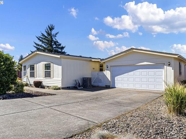 House for sale in Oregonia