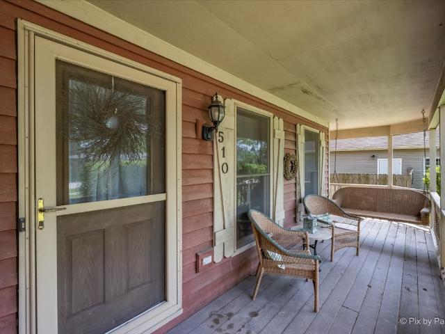 House for sale in Hinckley, Illinois