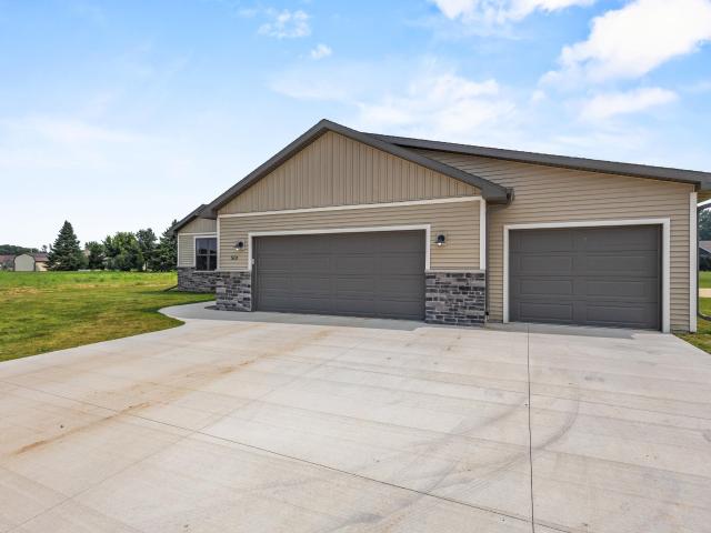 House for sale in Brillion