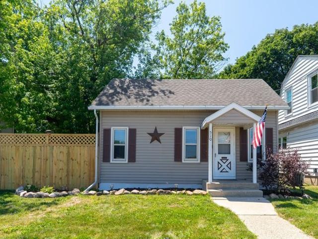 House for sale in Janesville, Wisconsin