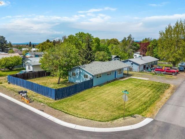House for sale in Goldendale, Washington