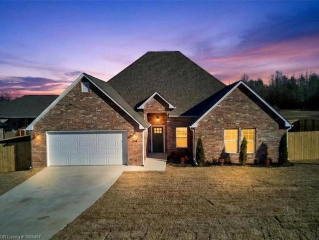 House for sale in Ark