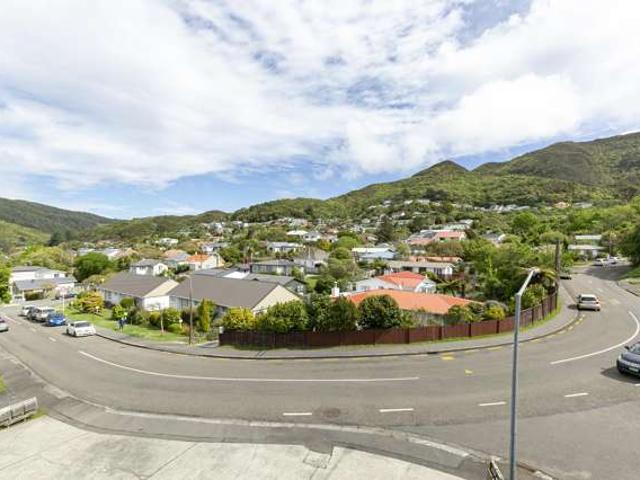 Apartment for sale in Karori, Wellington
