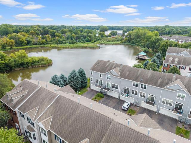 Townhouse for sale in Circle Pines, Minnesota