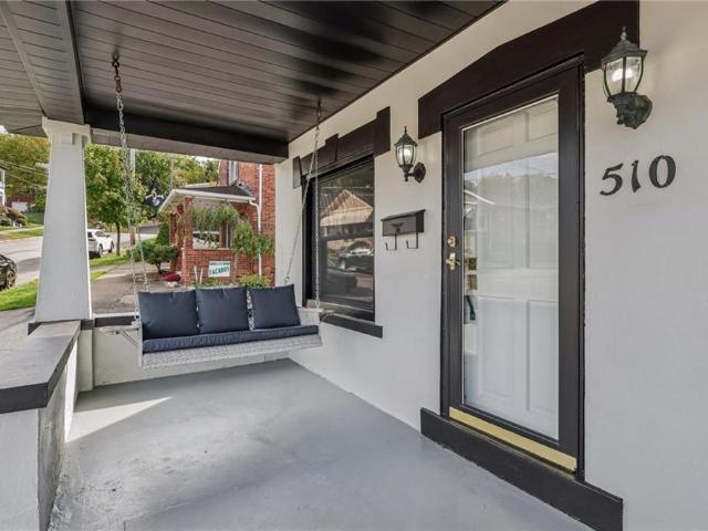 House for sale in Oakmont, Pennsylvania