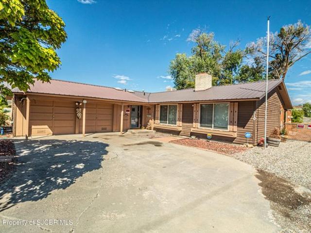 House for sale in Farmington, San Juan County
