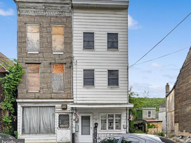 Townhouse for sale in Mahanoy City, Pennsylvania
