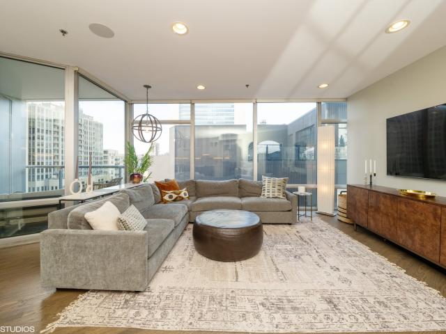 Condo for sale in Chicago Park, Illinois