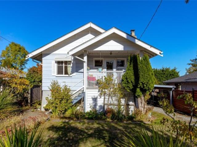 House for sale in Tillicum, Saanich